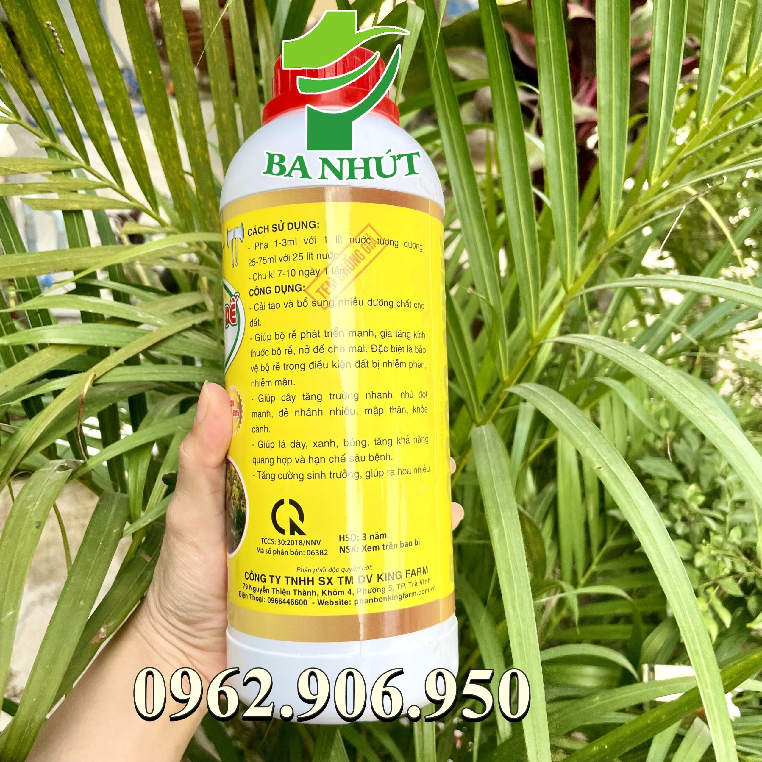 Phân bón MAX ROOT – MẬP THÂN NỞ ĐẾ CHUYÊN MAI VÀNG Giúp bộ rễ phát triển mạnh, gia tăng kích thước bộ rễ, nở đế cho mai. Đặc biệt là bảo vệ bộ rễ trong điều kiện đất bị nhiễm phèn, nhiễm mặn.